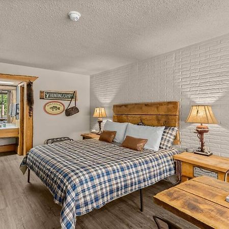 Stonegate Lodge Pool Fire Pits King Bedfast Wifi 50In Tv Room #209 Eureka Springs Ngoại thất bức ảnh